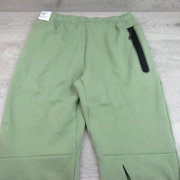 Nike Sportswear Tech Fleece Graphic Jogger Pants Mens XL Green NEW - Picture 8 of 13